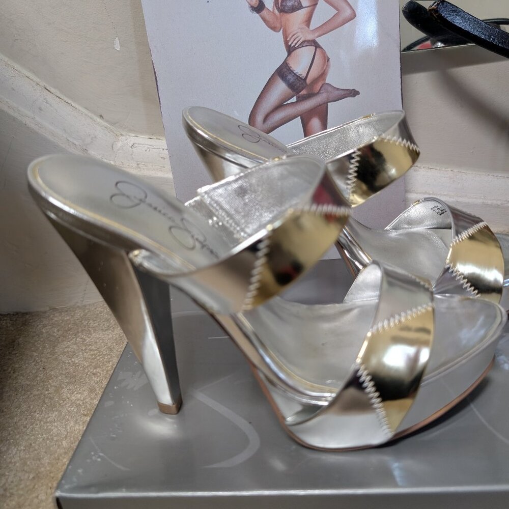 Jessica Simpson JS-Rosie in Silver and Gold Foil Mules